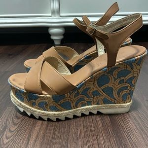 AGL platform wedge sandal